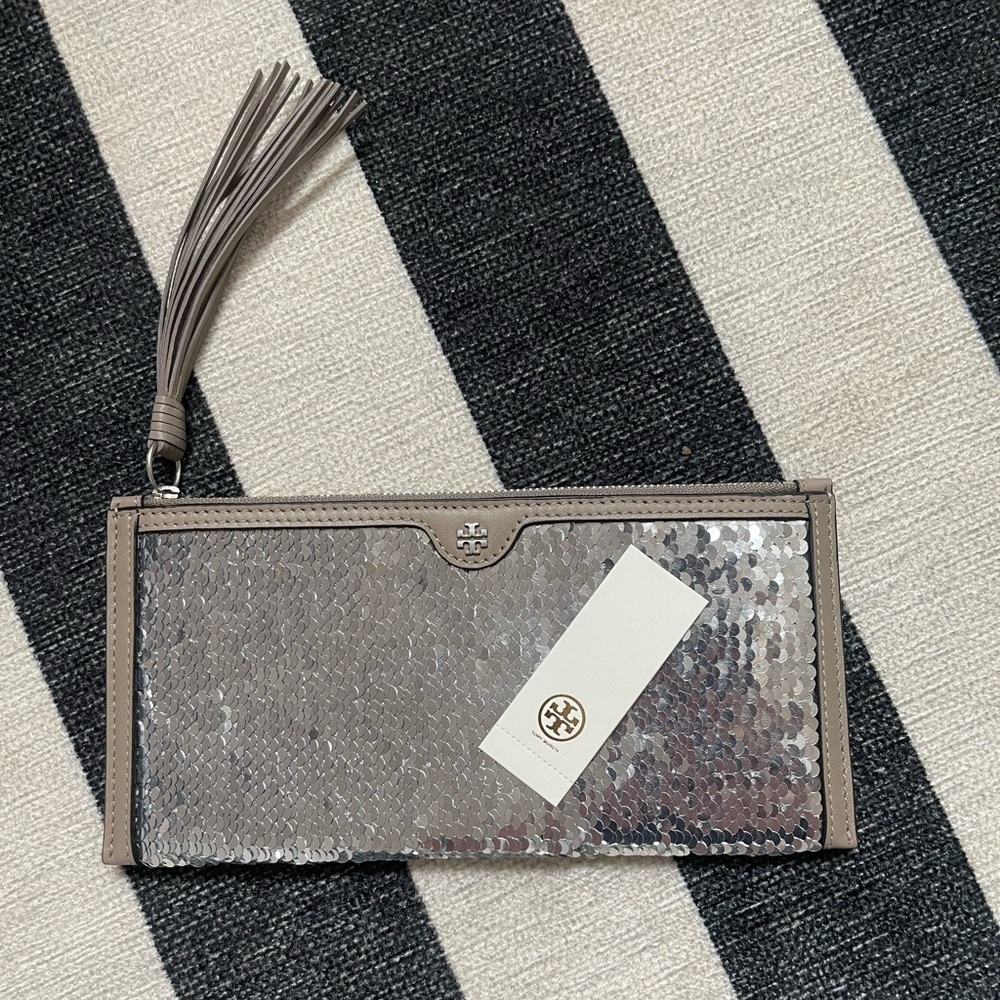 SOLD Tory Burch silver sequin wristlet
